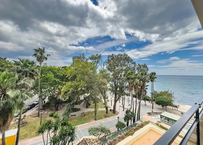 Skol 323 Delightful Apartment With Double Terrace, Sea And Park View
